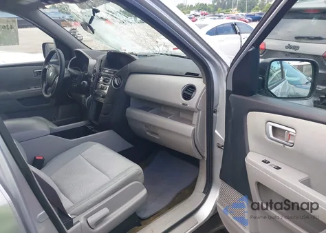 2015 Honda Pilot Lx z USA, uszkodzony, nr VIN 5FNYF4H23FB042199